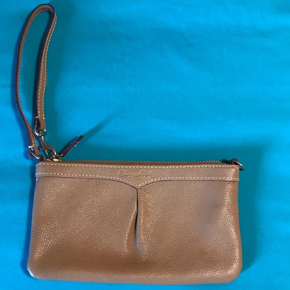 Dooney & Bourke micro purse or wristlet - Picture 8 of 10
